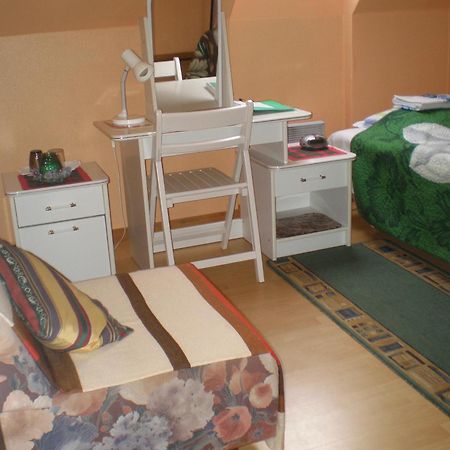 Jannseni Accommodation Пярну Стая снимка