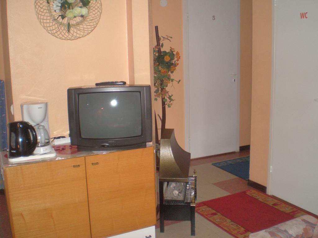 Jannseni Accommodation Пярну Екстериор снимка