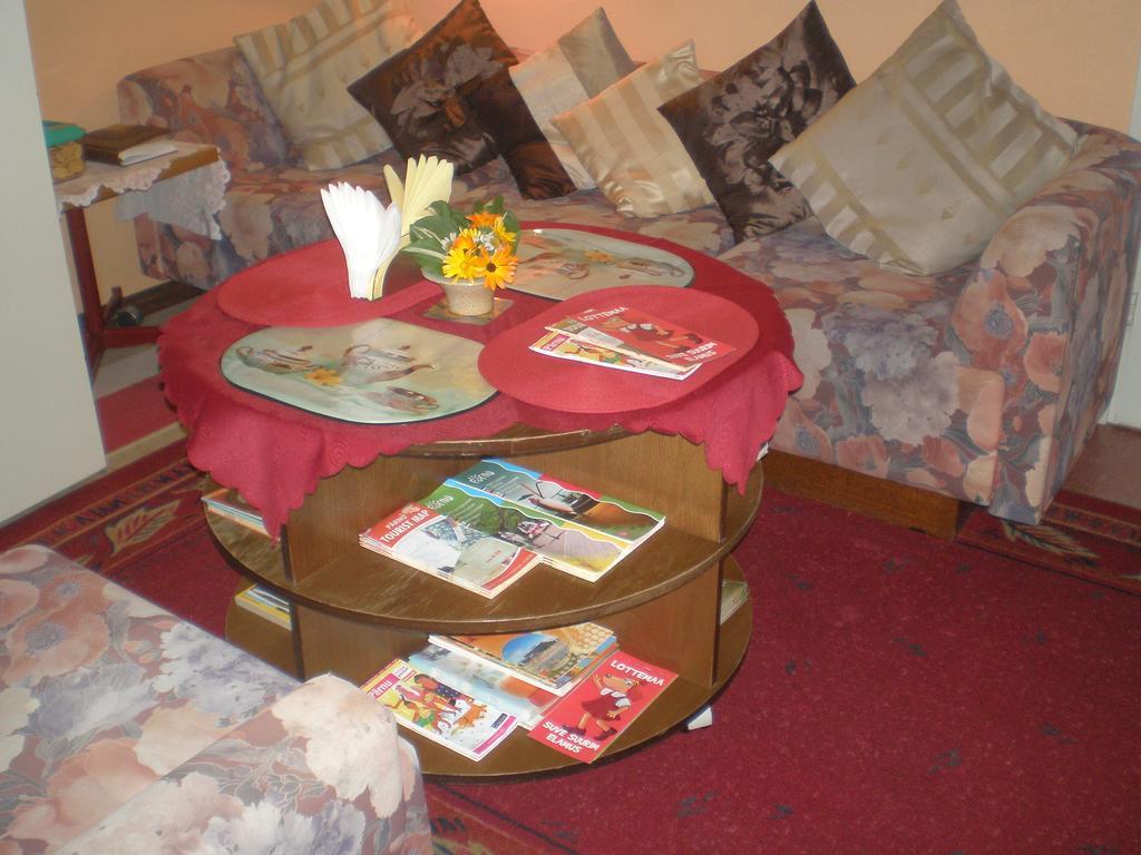 Jannseni Accommodation Пярну Екстериор снимка