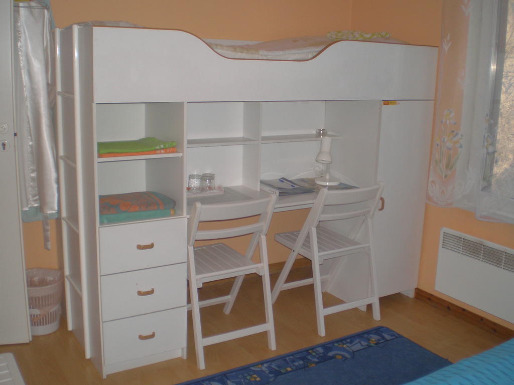 Jannseni Accommodation Пярну Екстериор снимка