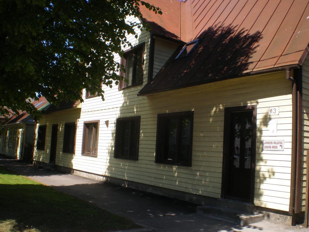 Jannseni Accommodation Пярну Екстериор снимка